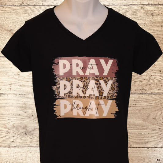 V-neck Pray, Pray, Pray - Black